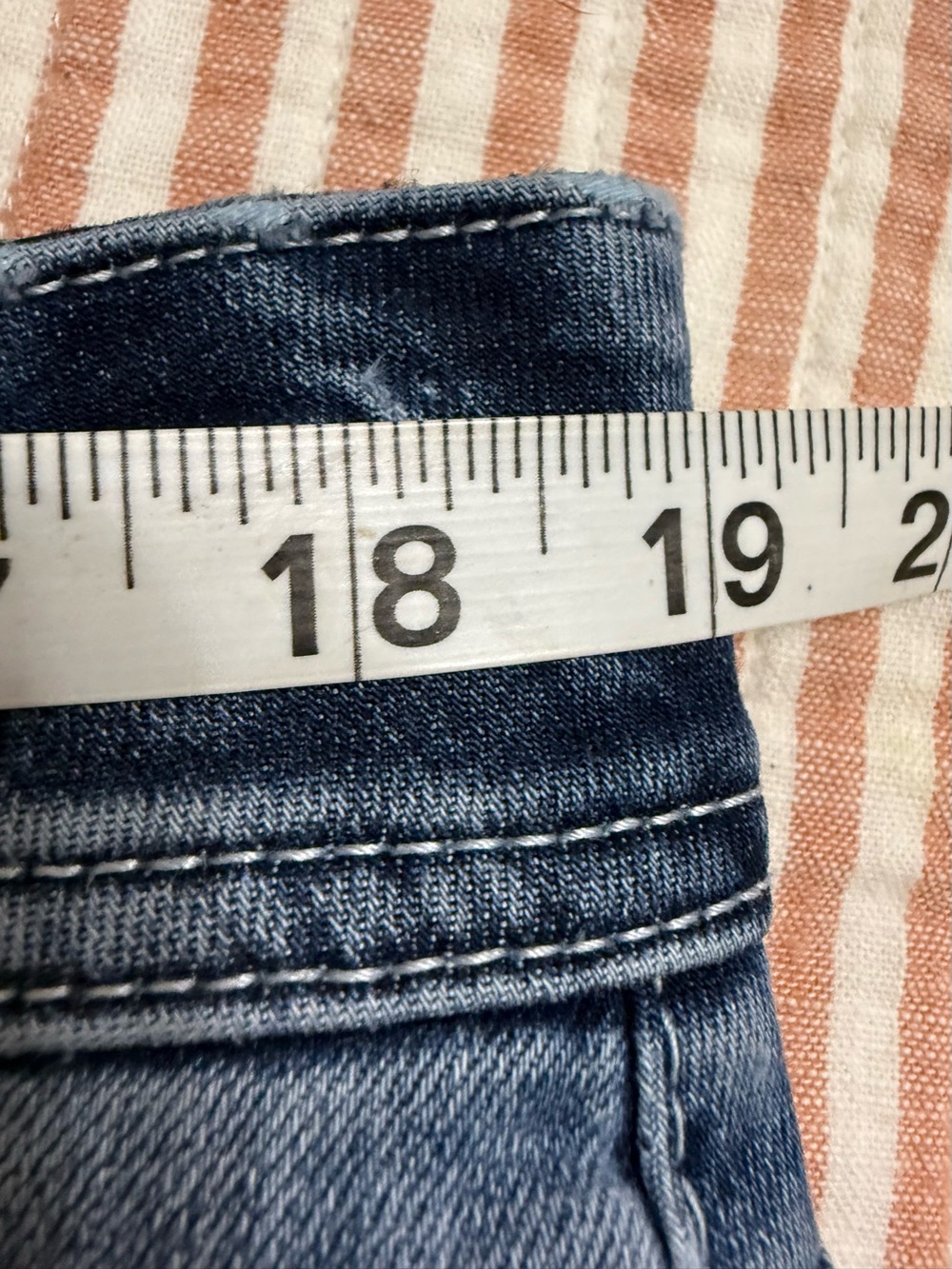 Lane Bryant Capri Blue Denim Jeans Size 16 Tummy Control - Picture 3 of 6